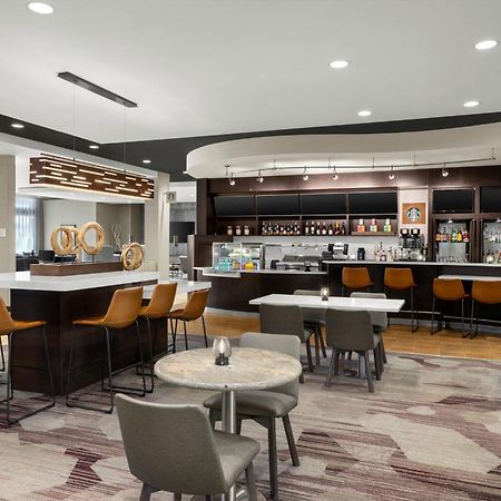 Courtyard By Marriott Omaha Bellevue At Beardmore Event Center Exterior photo