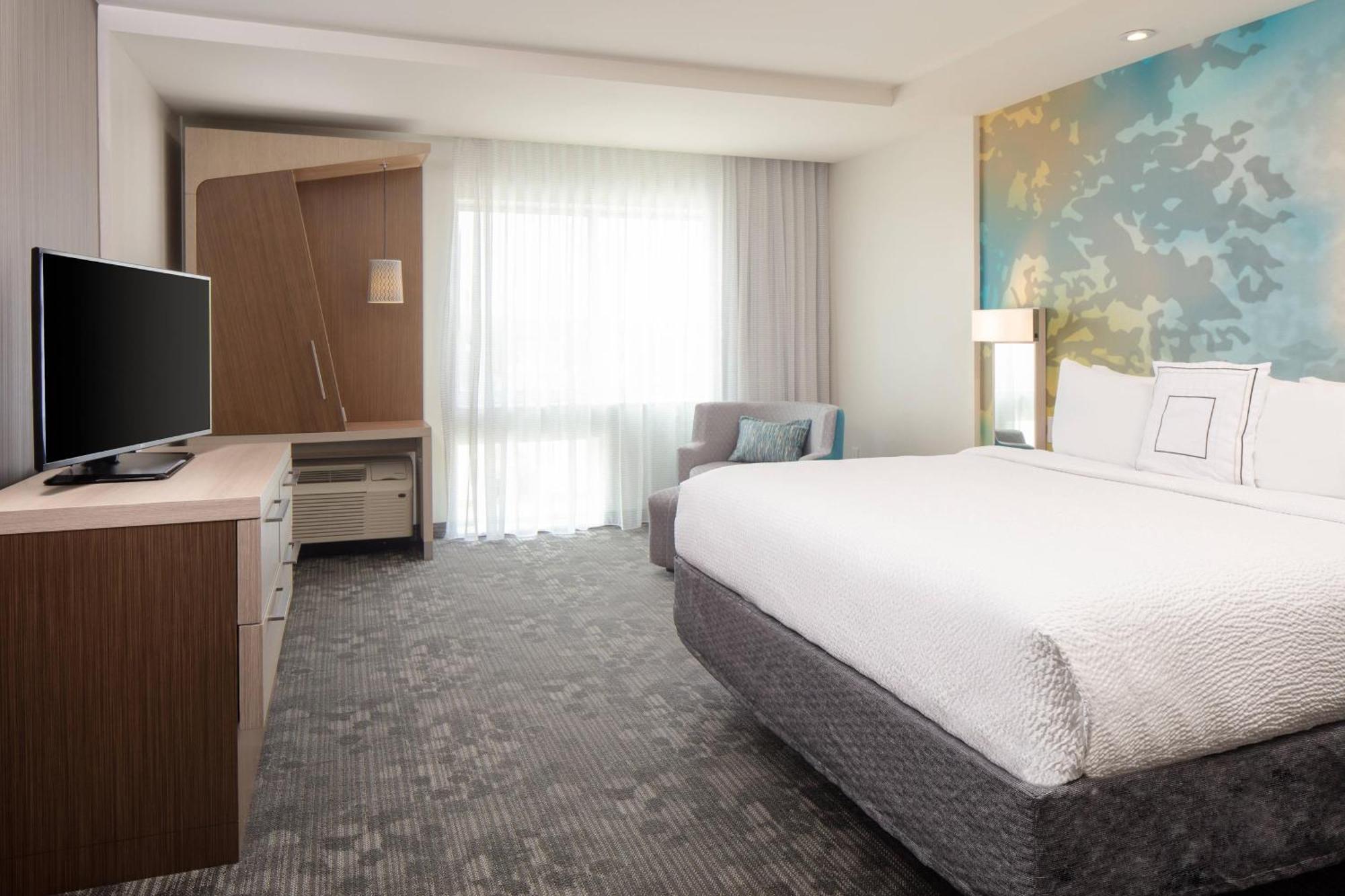 Courtyard By Marriott Omaha Bellevue At Beardmore Event Center Exterior photo
