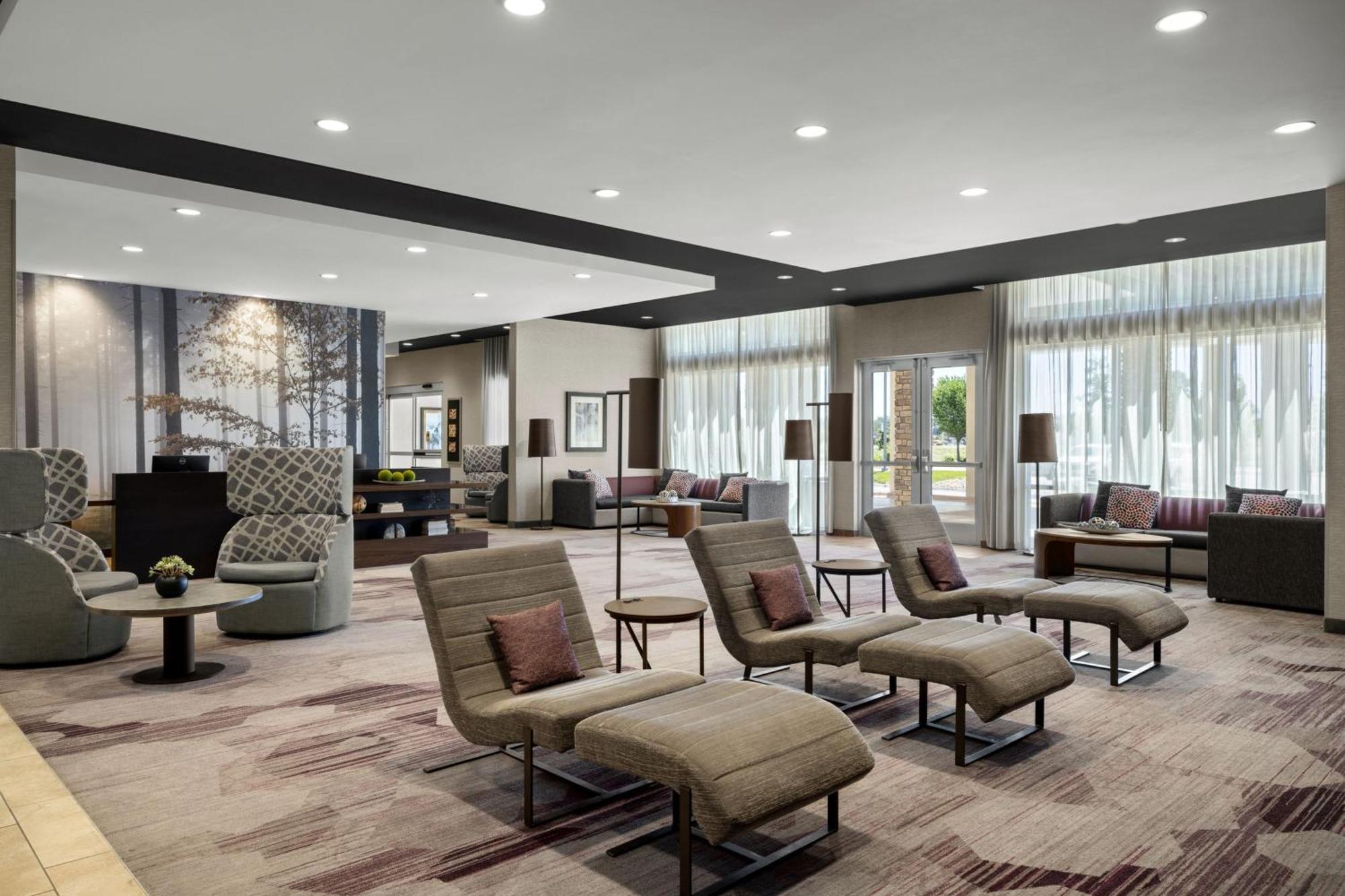 Courtyard By Marriott Omaha Bellevue At Beardmore Event Center Exterior photo