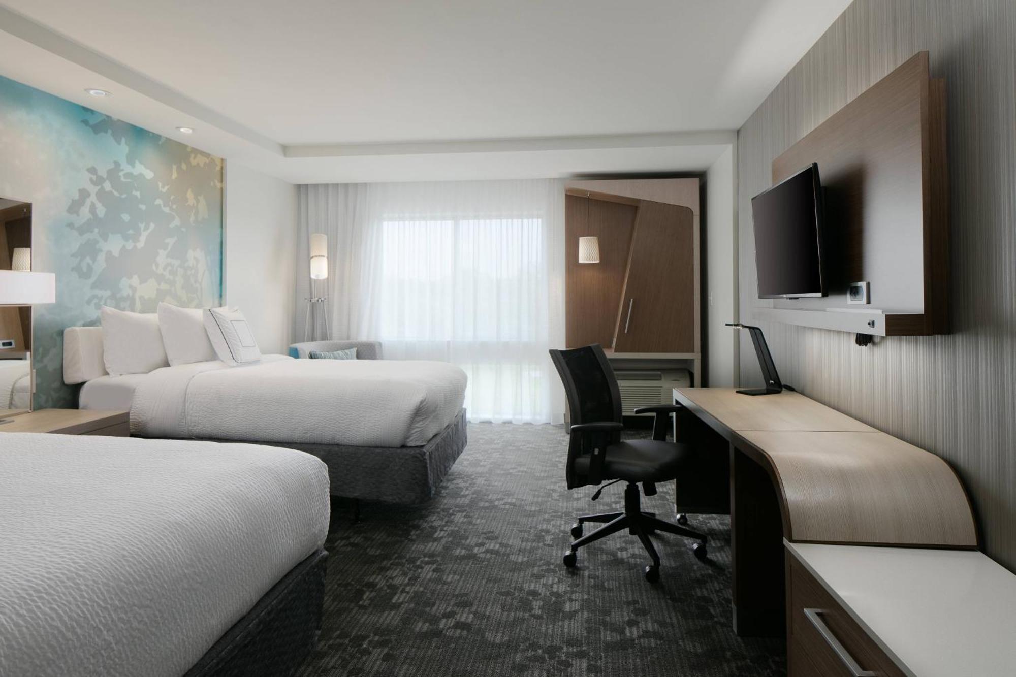 Courtyard By Marriott Omaha Bellevue At Beardmore Event Center Exterior photo